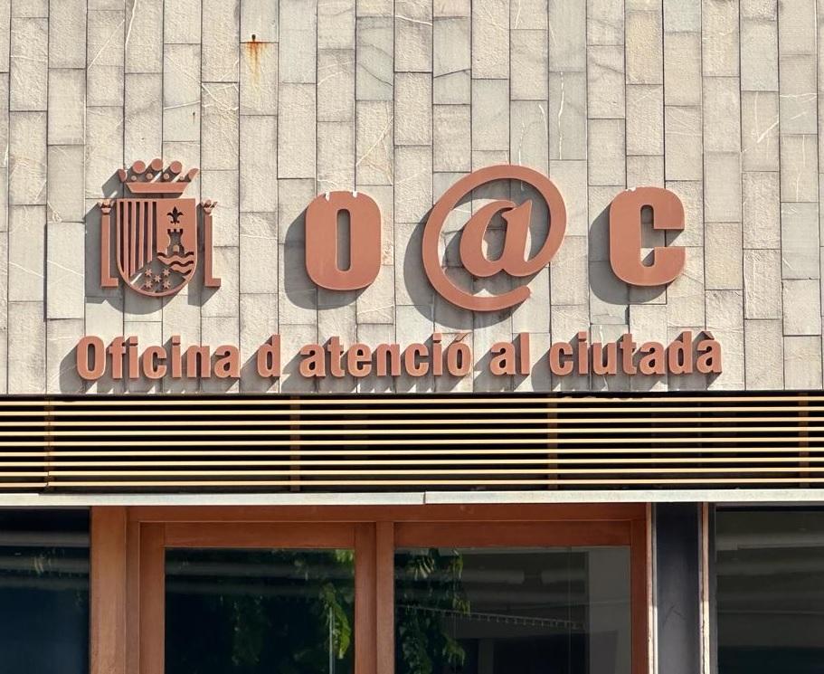 https://www.esperts.es/wp-content/uploads/2023/12/rathaus-javea.jpg